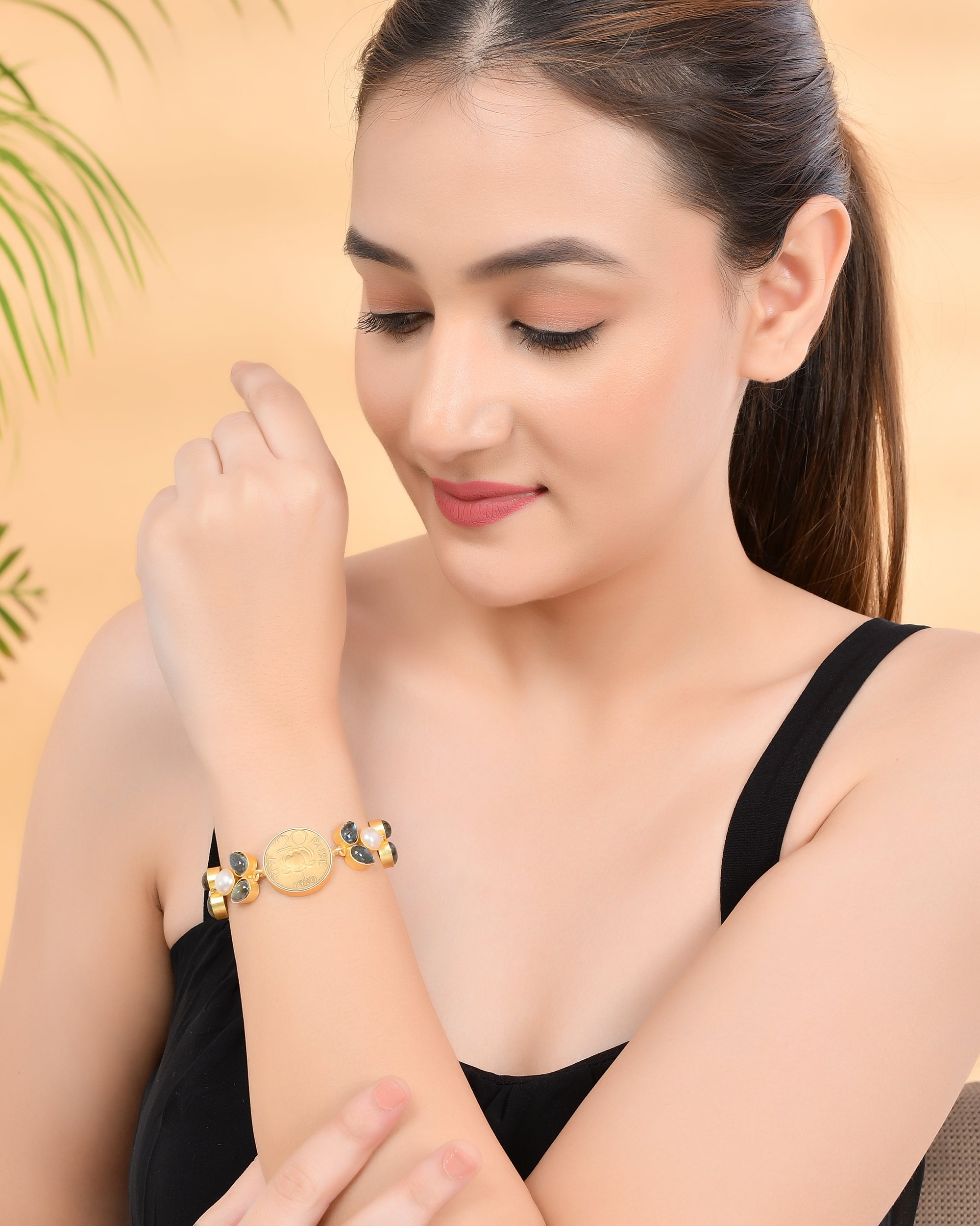 COIN TRENDY BRACELET